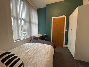 Photo 3- click for photo gallery